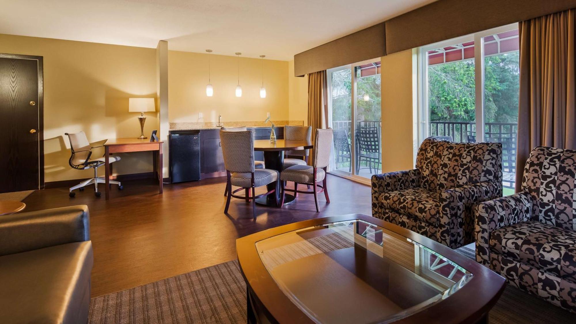Best Western Plus Plaza By The Green Kent Exterior foto